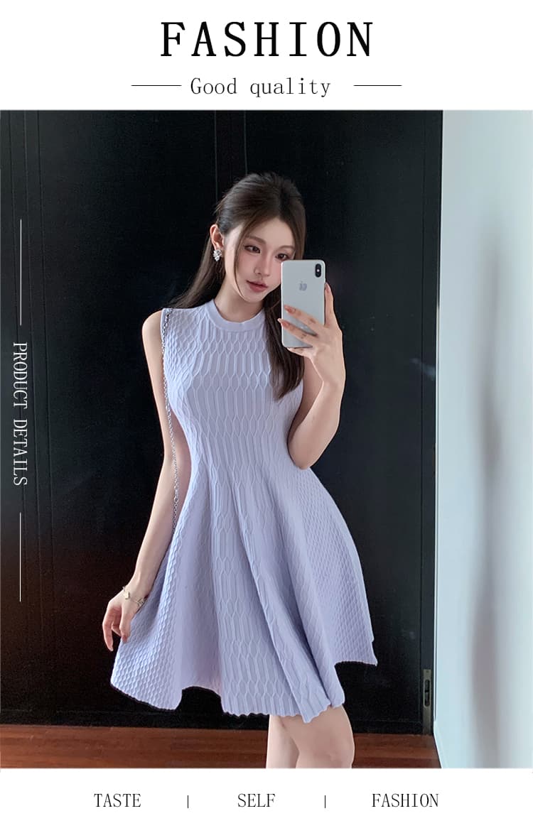 2026 가을 겨울 새로운 3 차원 다이아몬드 모양 곡물 민소매 라운드 넥 품격 패션 몸매 가꾸기 한 마디 니트 드레스 만나는 상세 이미지 1