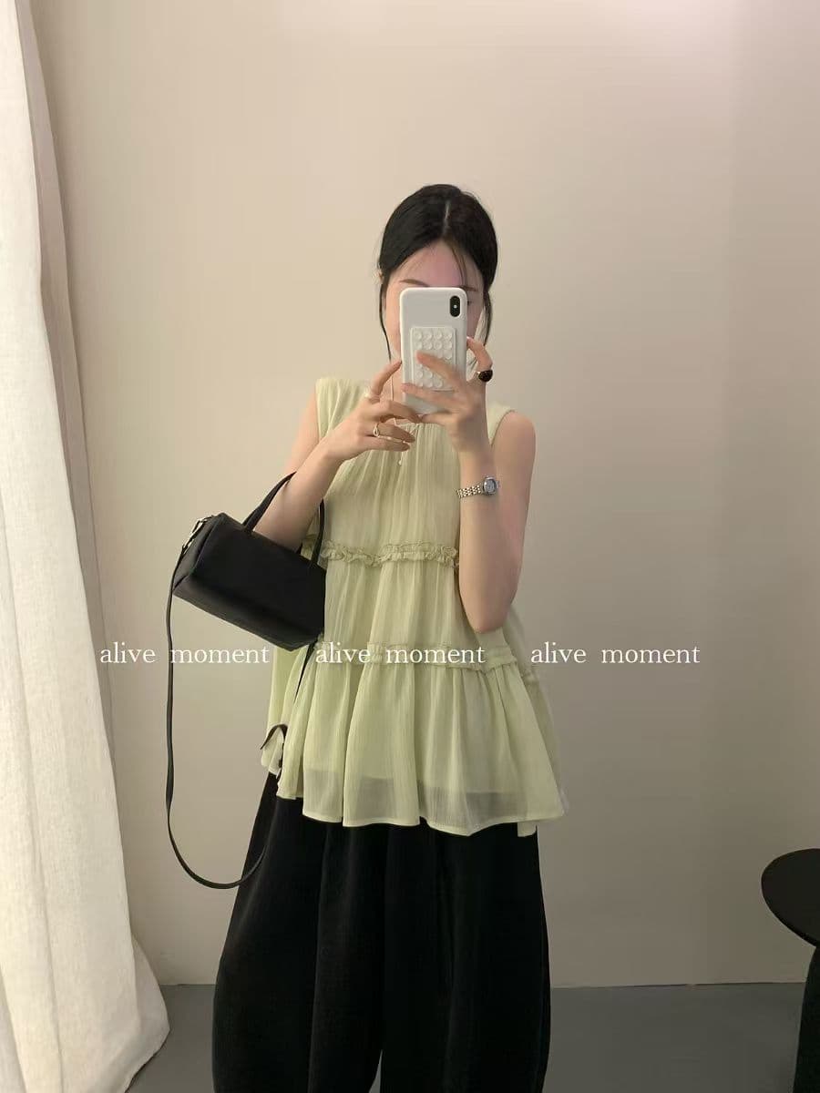 alive moment 2026 봄 여름 새로운 한국 스타일 루즈핏 캐주얼 다용도 슬림해 보이는 프릴 민소매 조끼 이미지 2