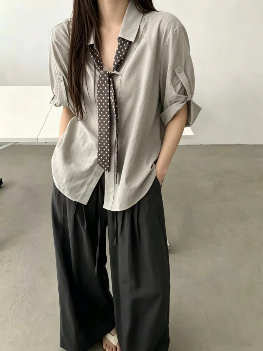 kumikumi 아메리칸 캐주얼 폴로 칼라 루즈핏 중간 소매 셔츠 여성 의류 2026 여름 Chic 다용도 외출용 맨위 상세 이미지 17