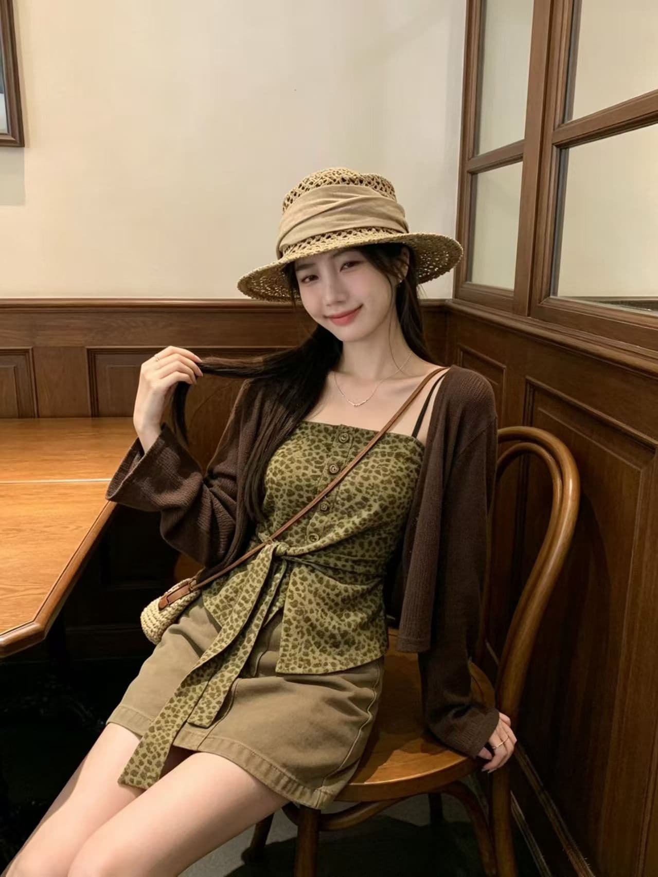2026 가을 새로운 순수한 욕망 바람 레오파드 무늬 스트랩 허리 수축 캐미솔 긴팔 오픈 가디건 투피스 세트 맨위 여성 이미지 3