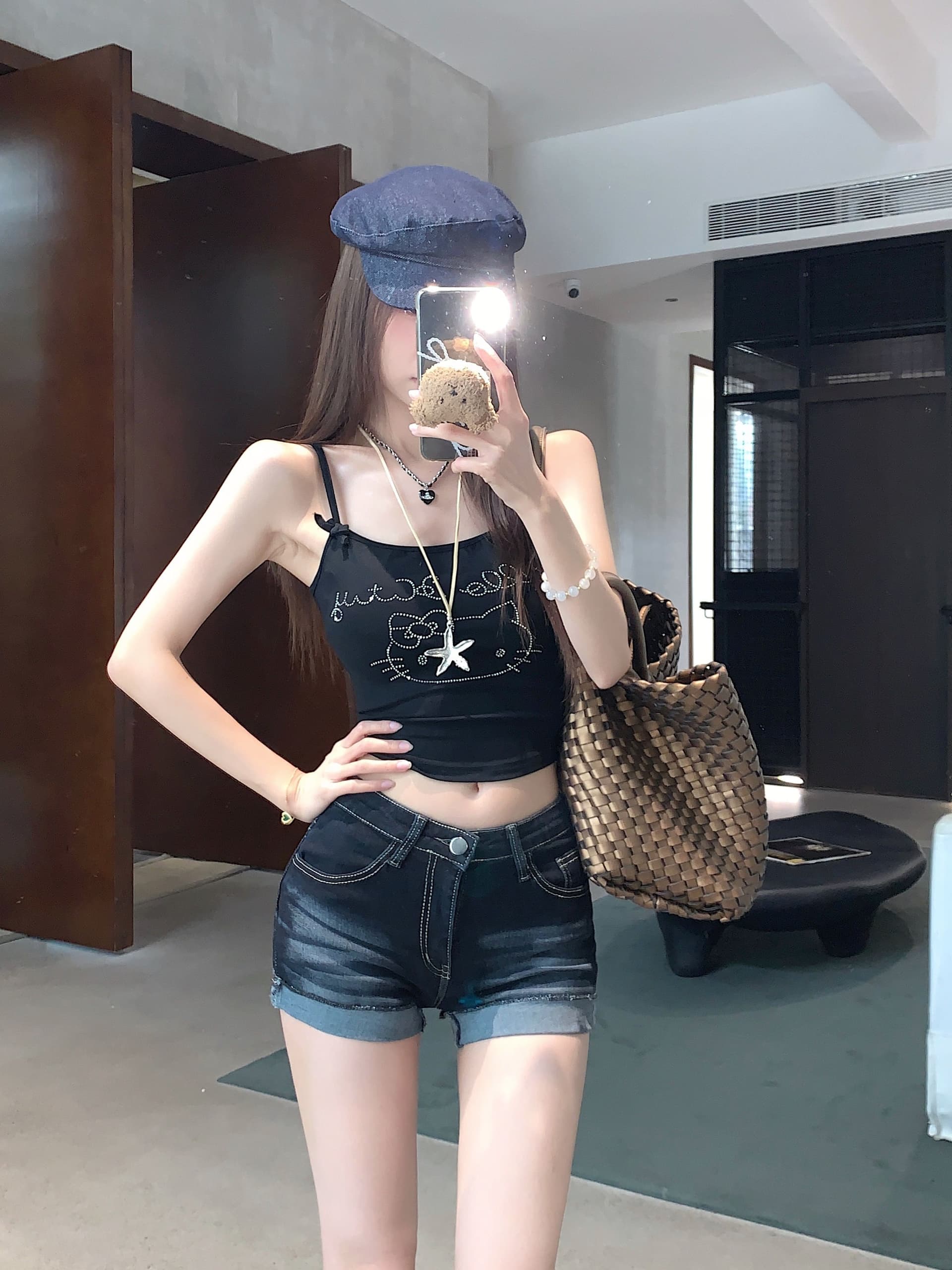 아메리칸 핫걸 하이웨이스트 섹시함 초단바지 핫 바지 청바지 여성 여름 진한 파란색 디자인 센스 볼륨 측면 짧은 바지 상세 이미지 4