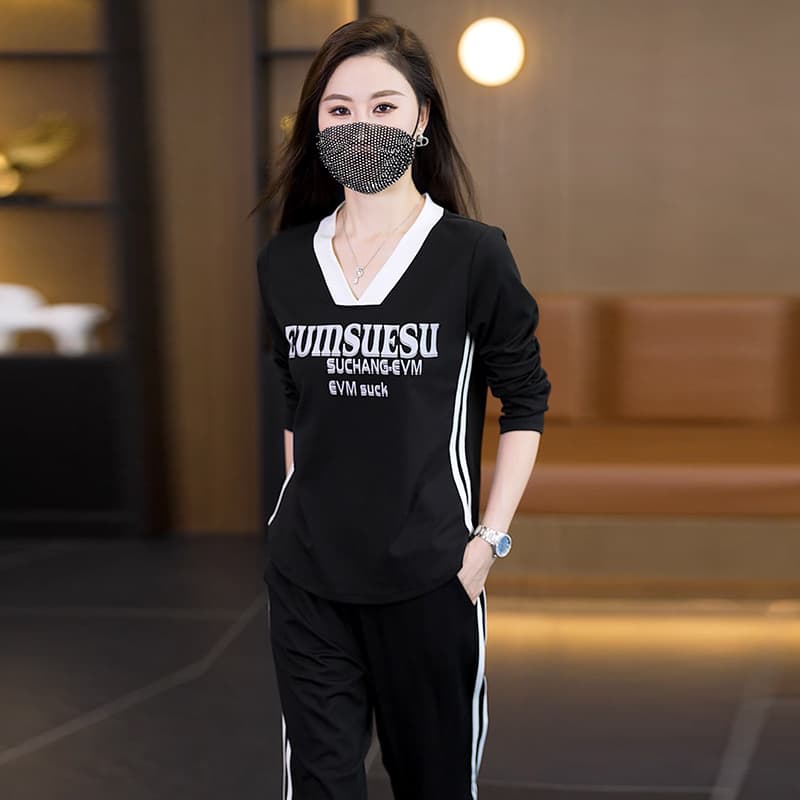 봄 새로운 빅 사이즈 여성 의류 캐주얼 스포츠 슈트 지방 소녀 패션 연령 감소 맨위 와이드 레그 팬츠 두 조각 여성 세트 이미지 5