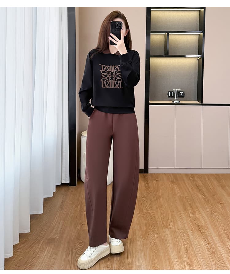 2026 가을 새로운 빅 사이즈 여성 의류 세트 긴팔 폴로 칼라 맨위 넓은 다리 모통이 칼 바지 캐주얼 연령 감소 투피스 세트 상세 이미지 11