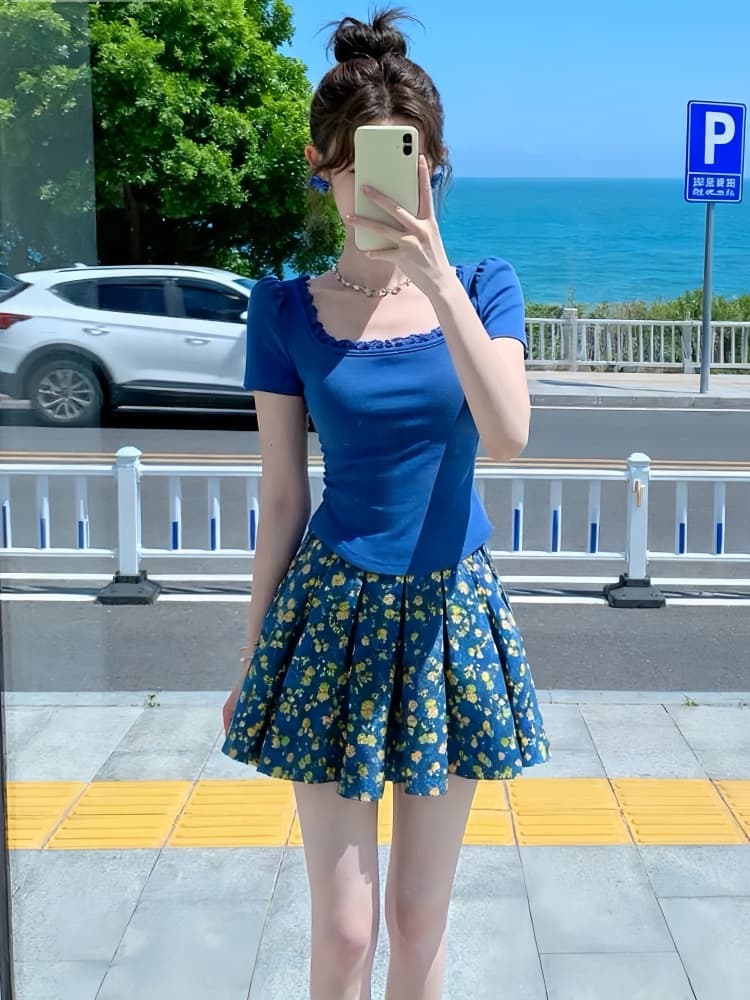 프랑스식 세트 여성 2026 여름 새로운 디자인 센스 패치워크 광장 칼라 반팔 맨위 꽃무늬 반신 스커트 투피스 세트