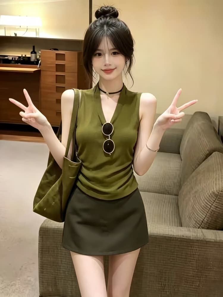 한 부서 전체 집합 ootd 착용 가져 가라. 여성 2026 새로운 민소매 V넥 맨위 하이웨이스트 슬림해 보이는 반신 스커트 투피스 세트 상세 이미지 4