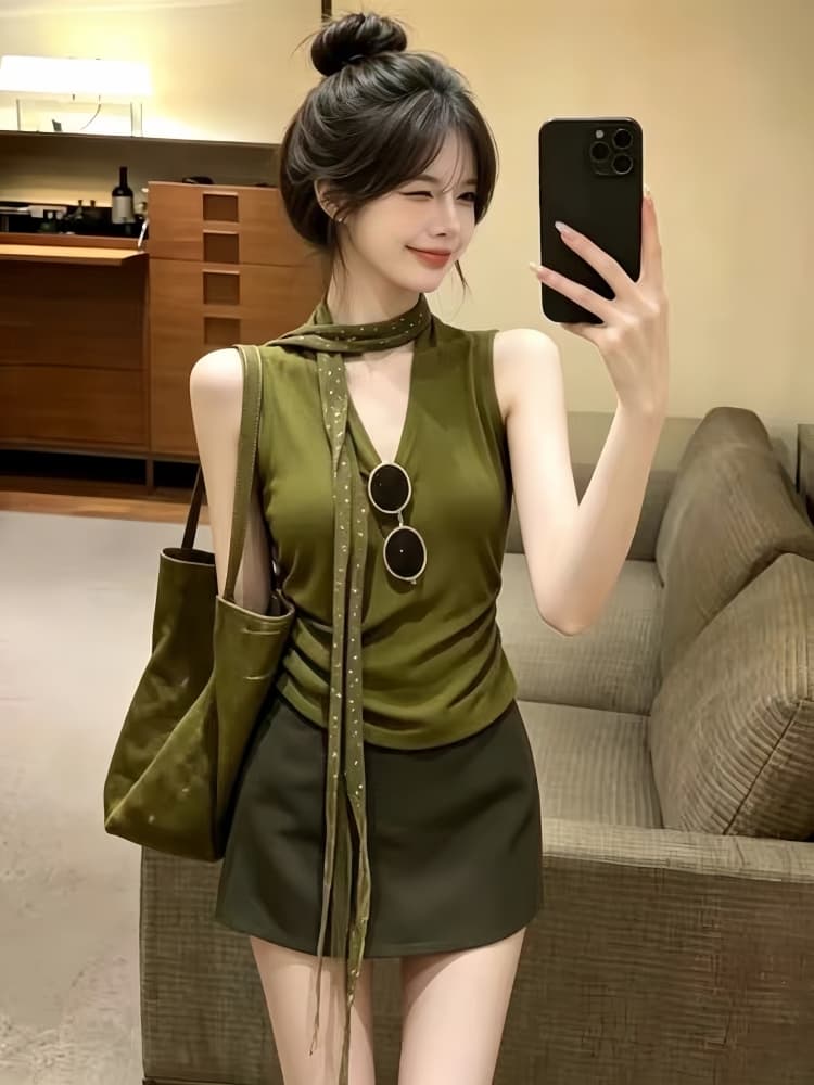 한 부서 전체 집합 ootd 착용 가져 가라. 여성 2026 새로운 민소매 V넥 맨위 하이웨이스트 슬림해 보이는 반신 스커트 투피스 세트 상세 이미지 5