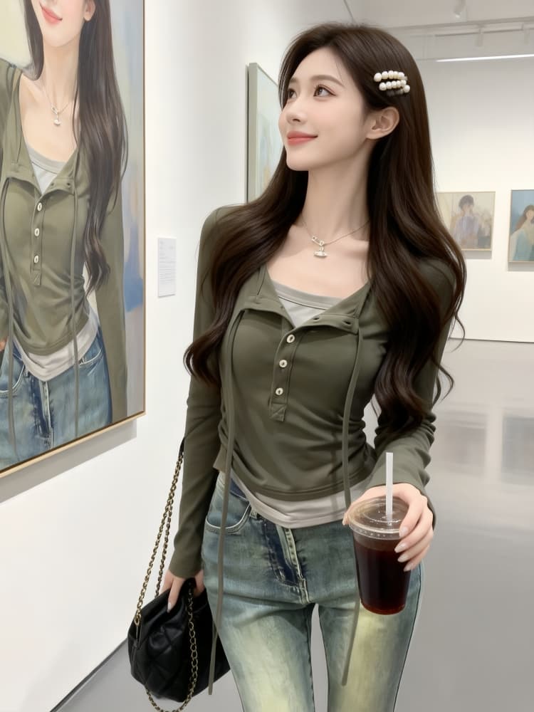 작은 키 페이크 레이어드 후드 긴팔 티셔츠 여성 가을 겨울철 디자인 센스 작은 대중 몸매 가꾸기 고유 한 슈퍼 잘 생긴 맨위