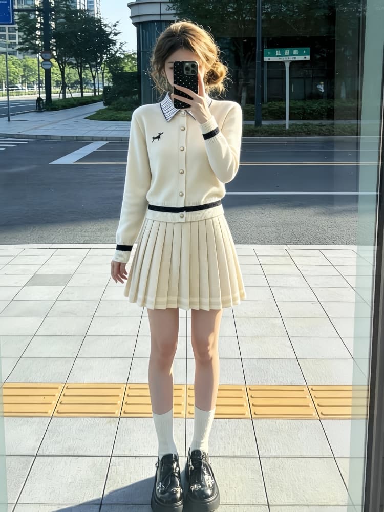 부유 한 가족 천 골드 miu 부서 착용 가져 가라. 가을 겨울 새로운 프랑스식 품격 니트 오픈 가디건 플리츠 미니 스커트 투피스 세트 여성 의류 상세 이미지 2