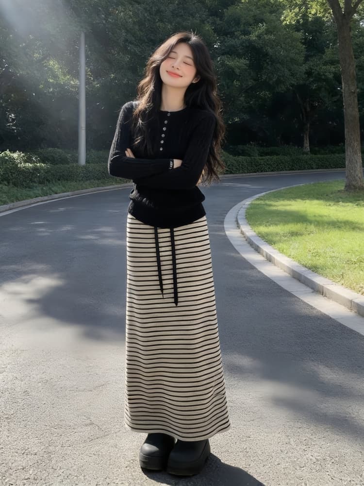 품격 전체 집합 ootd 착용 가져 가라. 여성 2026 가을 겨울 새로운 품격 몸매 가꾸기 니트 스웨터 스트라이프 반신 치마 세트 이미지 2