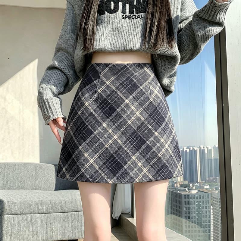 실사 2026 년 가을 새로운 인터넷 유명인 체크무늬 모직 반신 스커트 불규칙 A라인 스커트 핫걸 타이트 스커트 미니 스커트 이미지 2