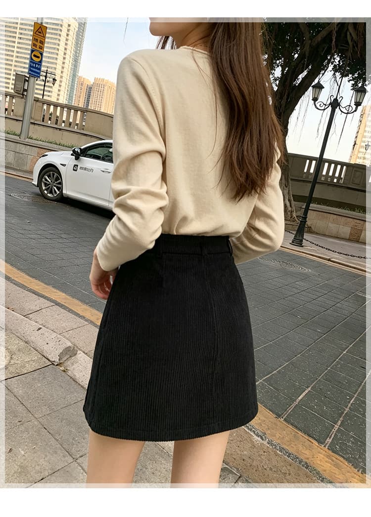 실사 코듀로이 반신 미니 스커트 여성 의류 가을 2026 새로운 작은 키 A라인 스커트 하이웨이스트 슬림해 보이는 타이트 스커트 치마 상세 이미지 26