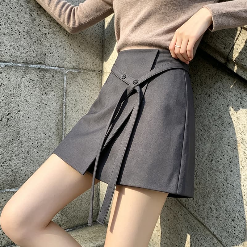 실사 검정색 불규칙 정장 미니 스커트 여성 가을 겨울 새로운 하나 슬라이스 정장 치마 노출 방지 치마 반신 치마바지 이미지 4