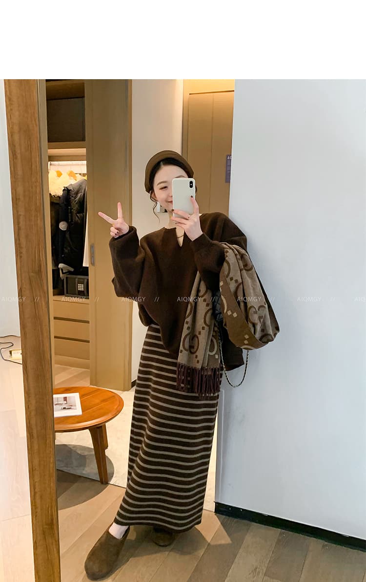 레트로 스트라이프 스트레이트 반신 스커트 여성 2025 겨울 새로운 하이웨이스트 슬림해 보이는 품격 롱 스커트 상세 이미지 14