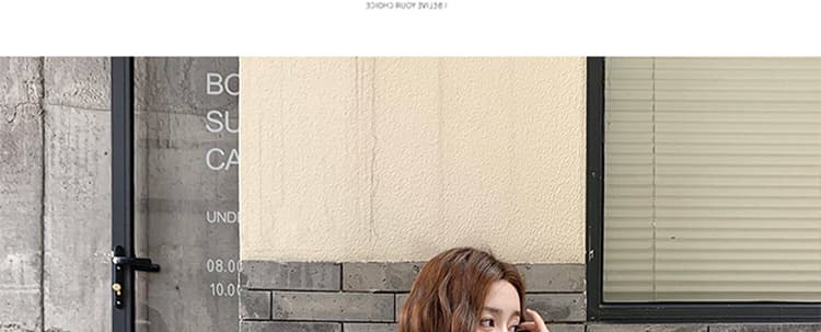 여름 미니멀리즘 캐주얼 바람 한 부서 루즈핏 스트라이프 티셔츠 슬림해 보이는 조끼 스커트 투피스 세트 상세 이미지 30