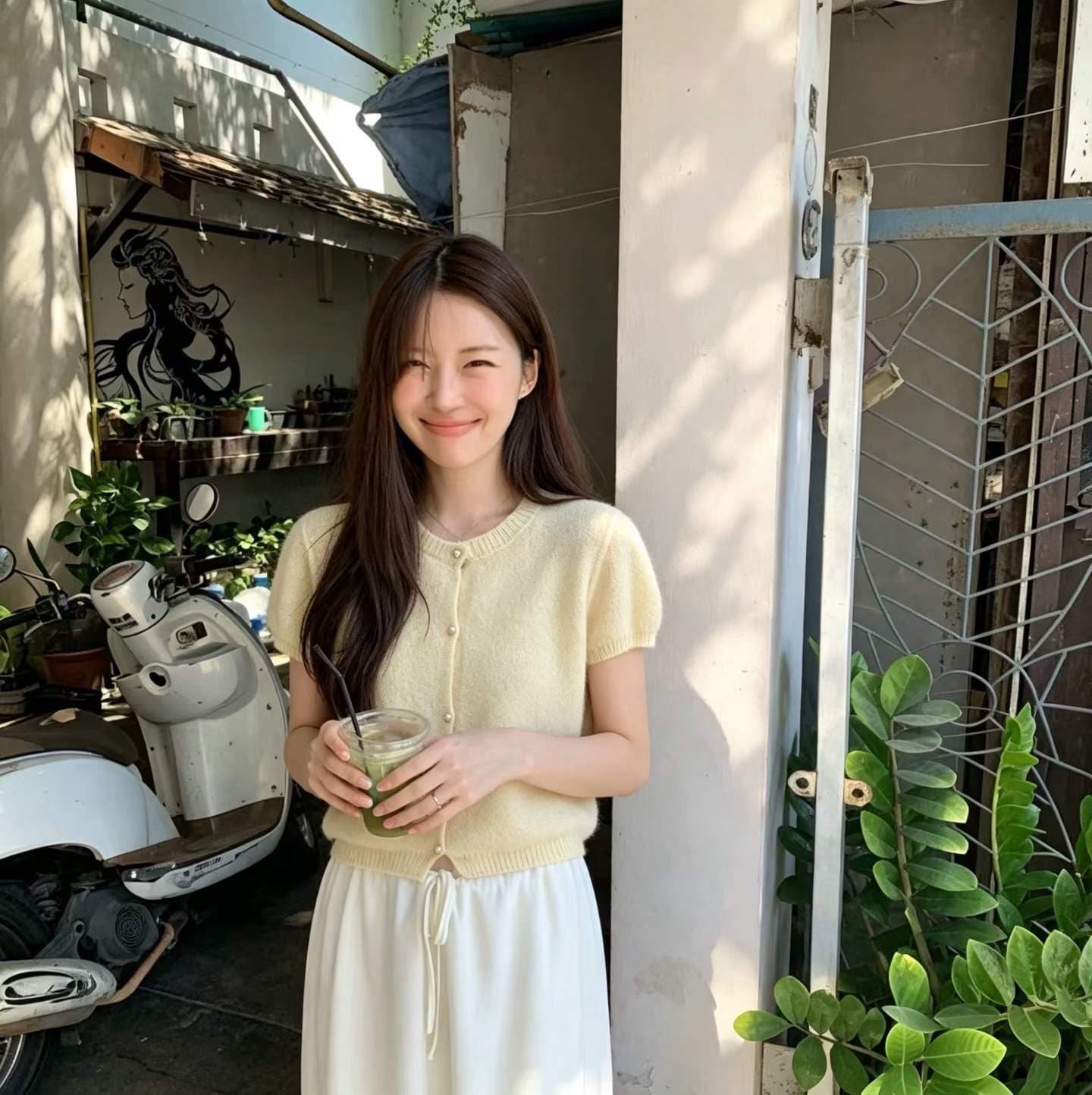 한국 슈퍼 화재 내부 및 외부 스택 착용 유화 빨간색 구슬 버클 부드러운 반팔 스웨터 오픈 가디건 여성 이른 봄 따뜻한 니트 재킷 상세 이미지 4