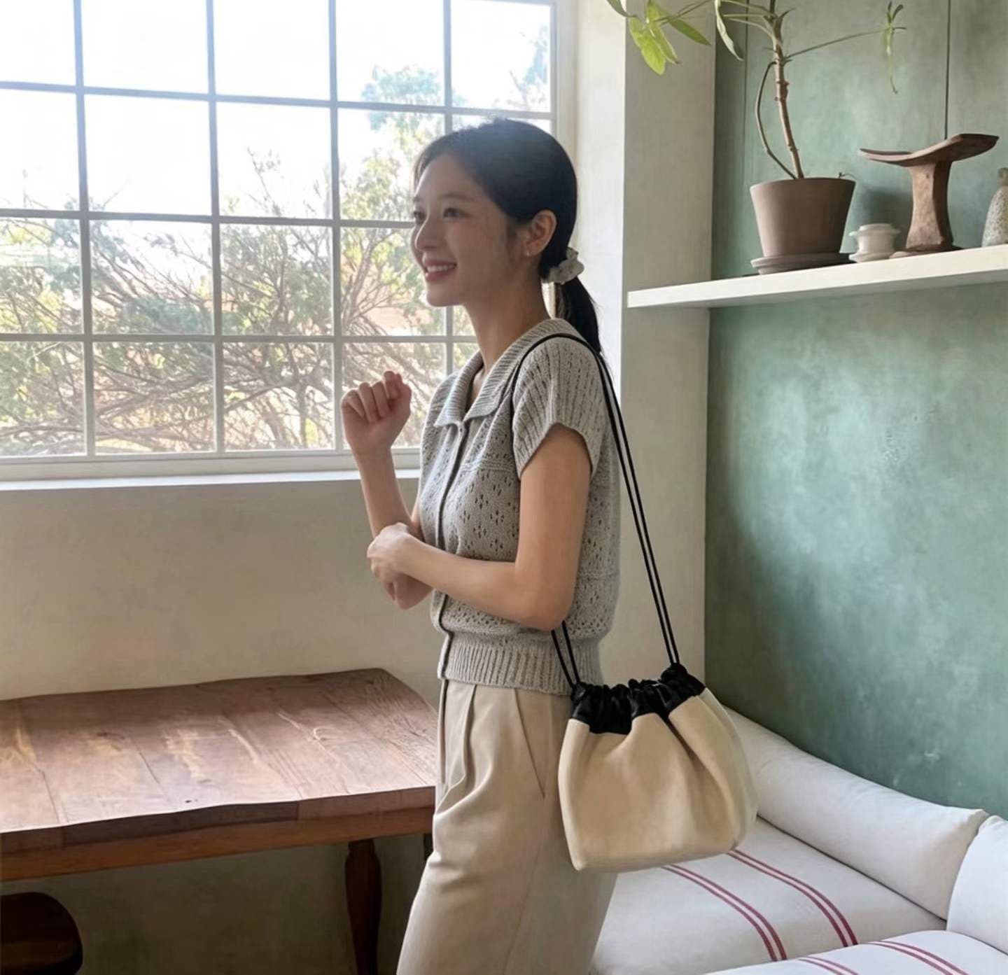 한국 chic 패션 홀로우 아웃 귀여운 작은 레이스 베이비 칼라 반팔 니트 스웨터 여성 프랑스식 품격 우아함 맨위 상세 이미지 3