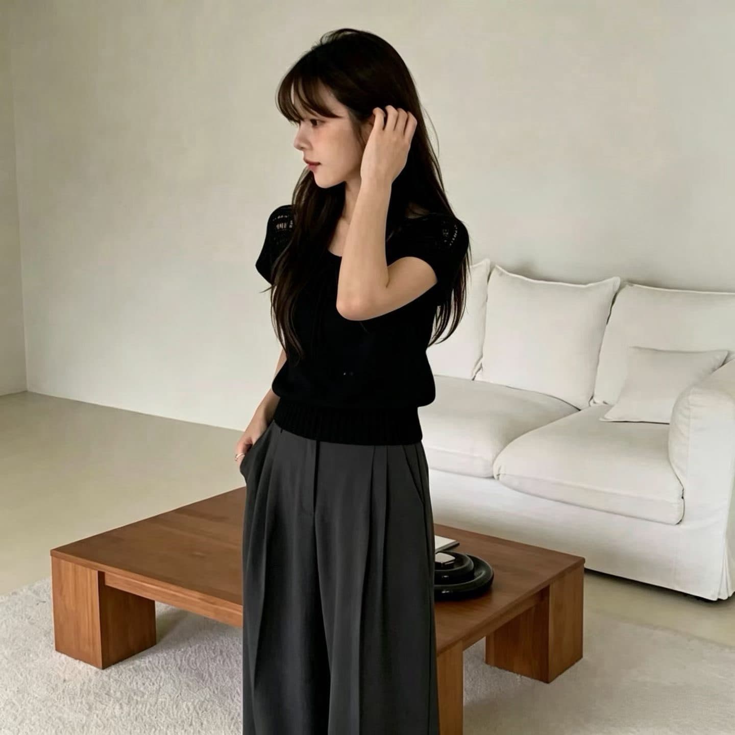 한국 동대문 여름 새로운 프랑스식 레트로 V넥 레이스업 홀로우 아웃 반팔 니트 스웨터 여성 한 첨부 된 의류 트렌디 상세 이미지 6