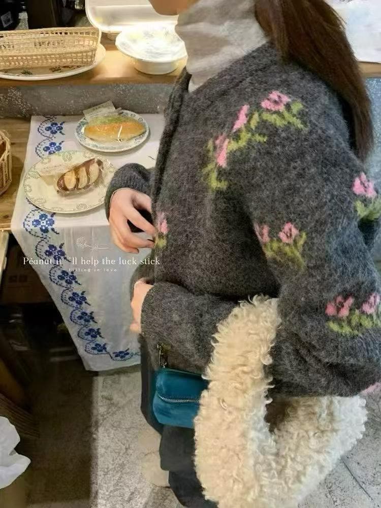 센 부서 꽃 자수 스웨터 여자 2026 가을 어두운 회색 라운드 넥 오픈 가디건 루즈핏 슬림해 보이는 니트 스웨터 상세 이미지 7