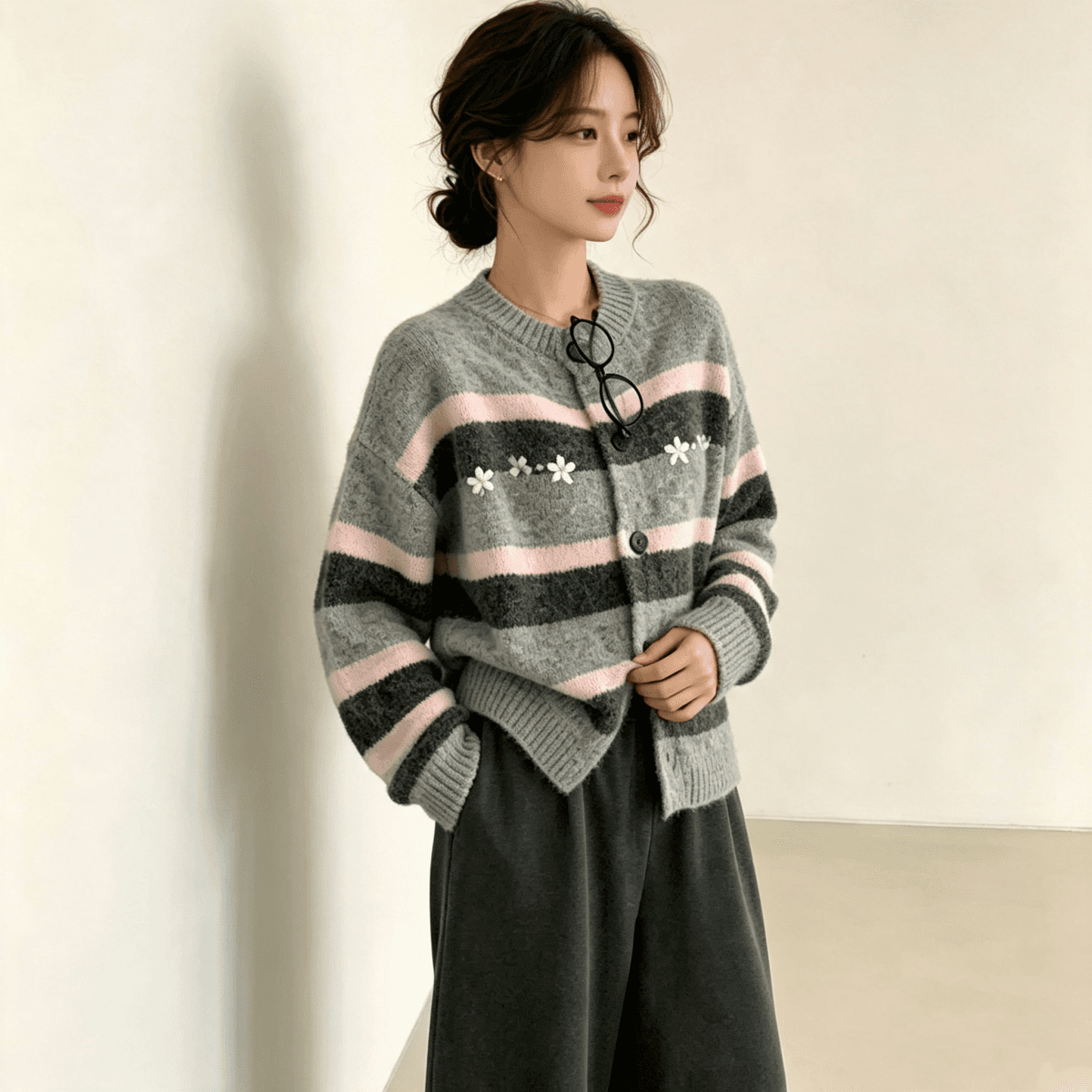 작은 샤넬 스타일 니트 패션 배색 니트 오픈 가디건 느긋한 바람 패션 다용도 스웨터 여성 코트 상세 이미지 3