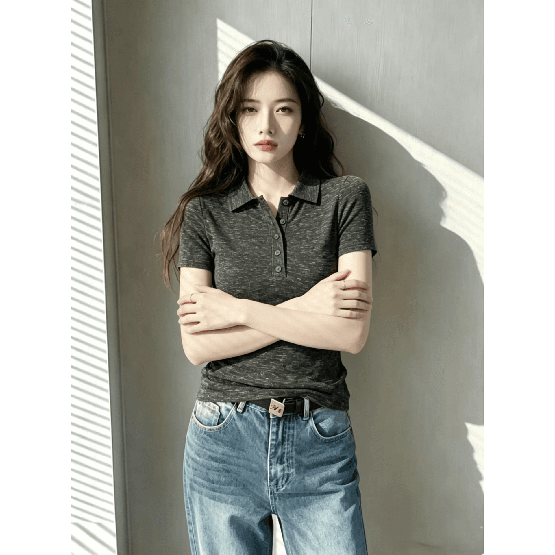 아름다운 외국 가스 니트 POLO 칼라 긍정적 인 어깨 반팔 티셔츠 여성 여름 새로운 꽃 실 몸매 가꾸기 슬림해 보이는 얇은 스타일 맨위 이미지 5