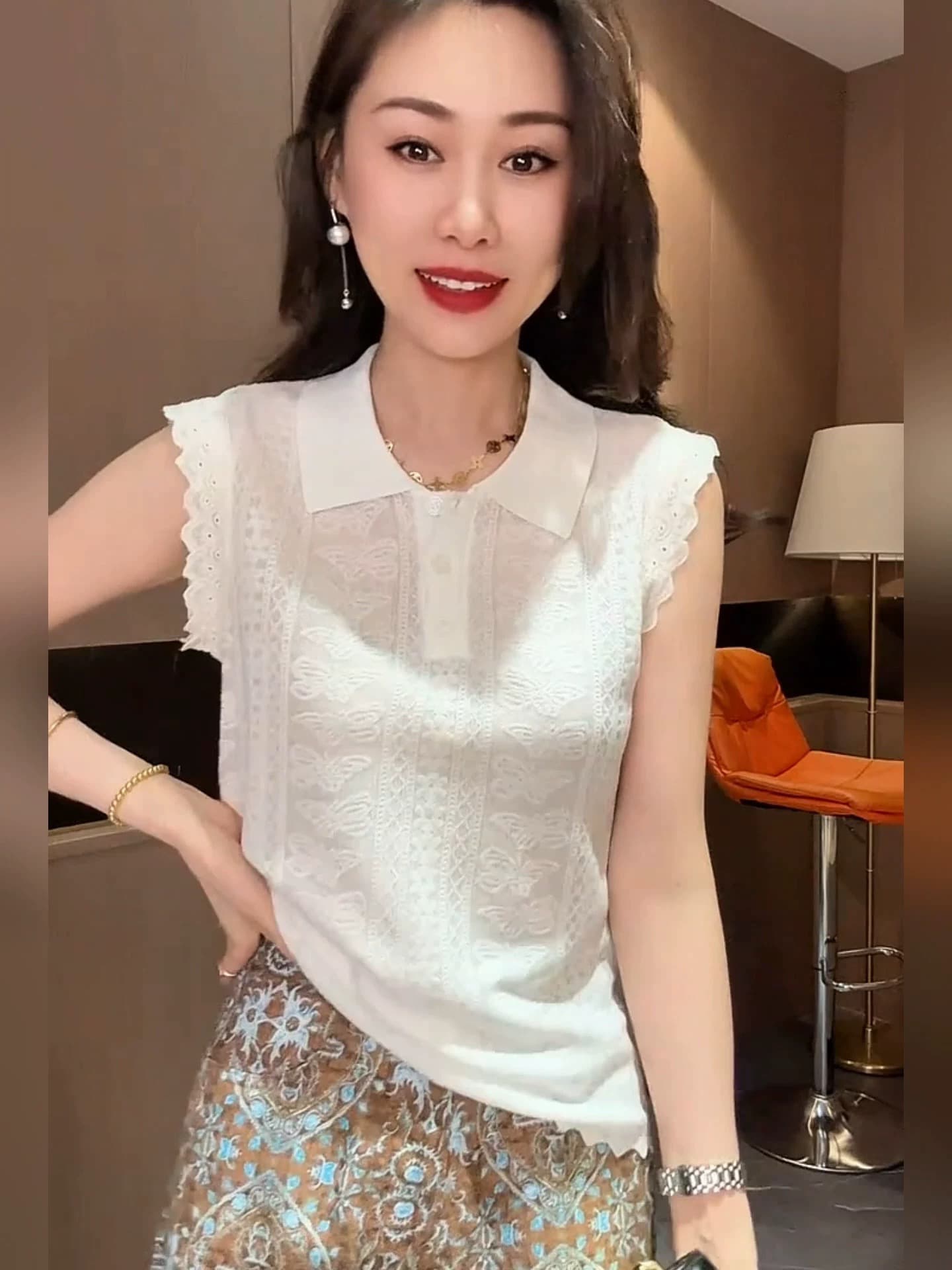화이트 자카드 레이스 POLO 셔츠 여성 여름 폴로 칼라 얼음 실크 니트 셔츠 표시 얇고 작은 날다 소매 티셔츠 얇은 스타일 맨위 이미지 3