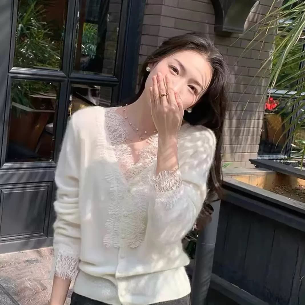 미니멀리즘 바람 레이스 레이스 디자인 센스 섹시함 작은 대중 V넥 싱글 줄 버튼 품격 니트 오픈 가디건 인사이드 가져 가라. 외출용 트렌디 이미지 2