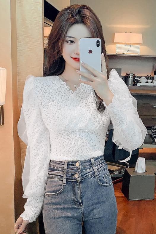 실사 2026 봄 V넥 허리 수축 망사 거품 소매 품격 레이스 셔츠 슬림해 보이는 부드러운 숙녀 맨위 이미지 6