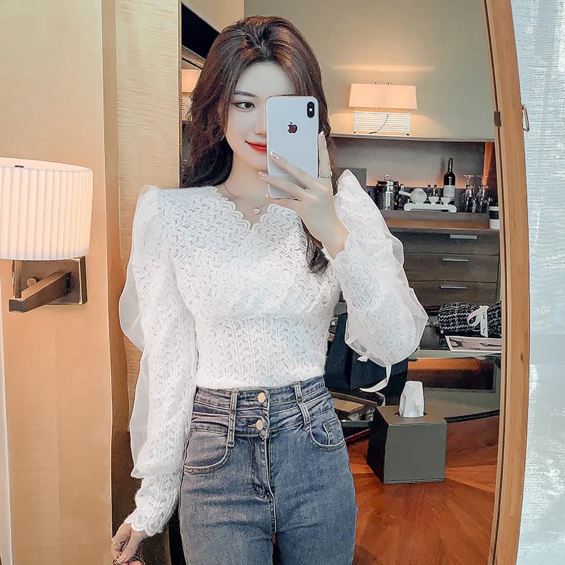 실사 2026 봄 V넥 허리 수축 망사 거품 소매 품격 레이스 셔츠 슬림해 보이는 부드러운 숙녀 맨위 상세 이미지 25