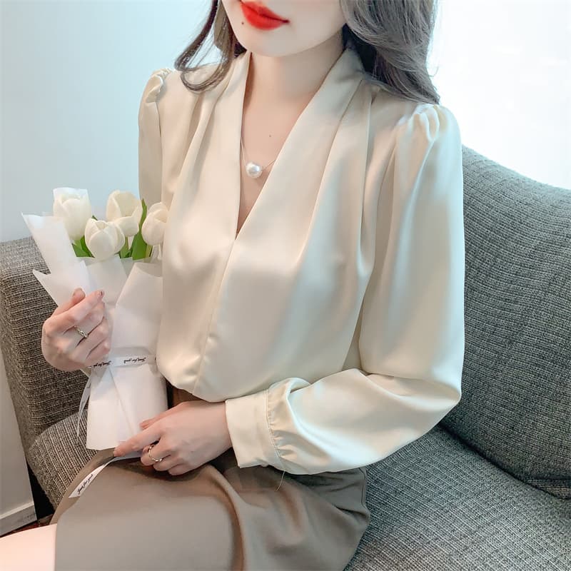 실사 2026 봄 품격 여성 셔츠 미니멀리즘 긴팔 고급 쉬폰 블라우스 맨위 플러스 진주 행침 가을 이미지 4