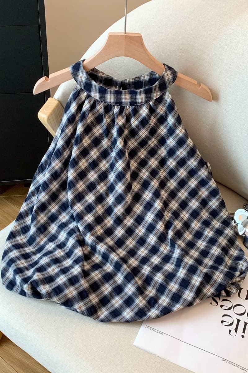 실사 홍콩 느낌 레트로 패션 체크무늬 배색 라운드 넥 민소매 행침 목 슬립 작은 셔츠 퍼프 밑단 표지 고기 맨위 이미지 6