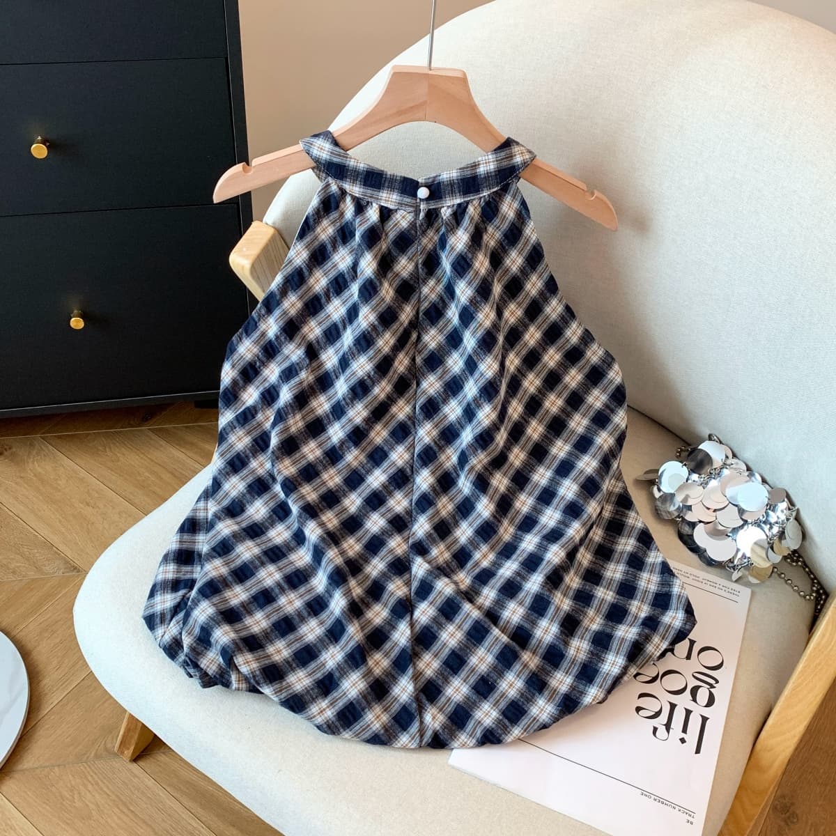 실사 홍콩 느낌 레트로 패션 체크무늬 배색 라운드 넥 민소매 행침 목 슬립 작은 셔츠 퍼프 밑단 표지 고기 맨위 상세 이미지 7
