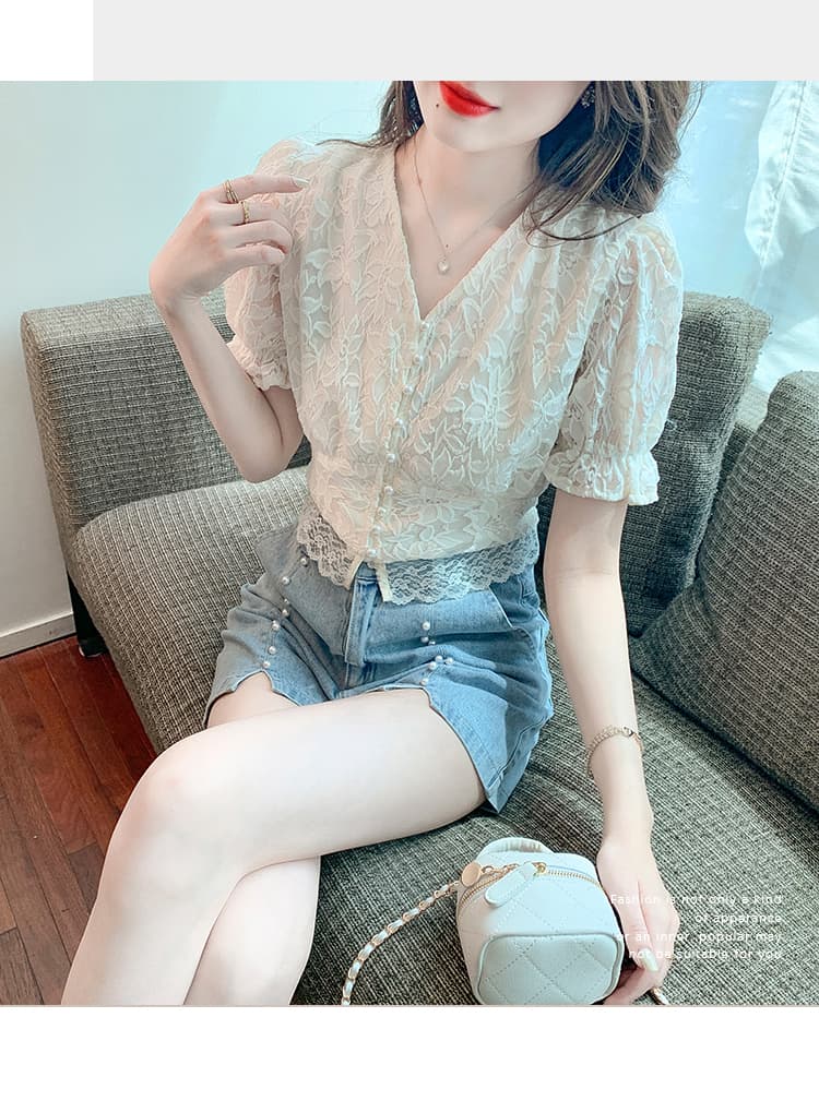실사 2026 여름 새로운 레이스 셔츠 반팔 홀로우 아웃 허리 수축 품격 V넥 고급 외국 가스 작은 셔츠 상세 이미지 14