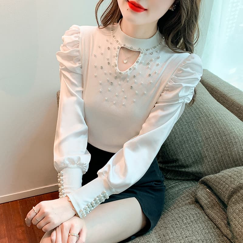 실사 2026 가을 홀로우 아웃 작은 심장 기계 무거운 작업 비즈 박기 패치워크 쉬폰 블라우스 몸매 가꾸기 긴팔 맨위