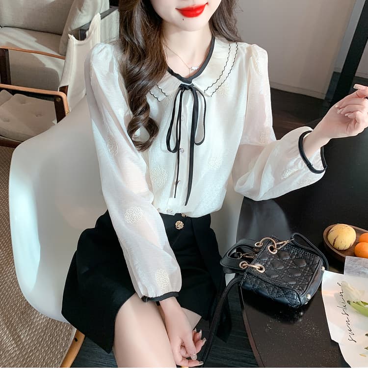 실사 가을 쉬폰 셔츠 2026 년 새로운 달콤함 베이비 칼라 레이스업 긴팔 셔츠 자수 기본 셔츠 상세 이미지 20