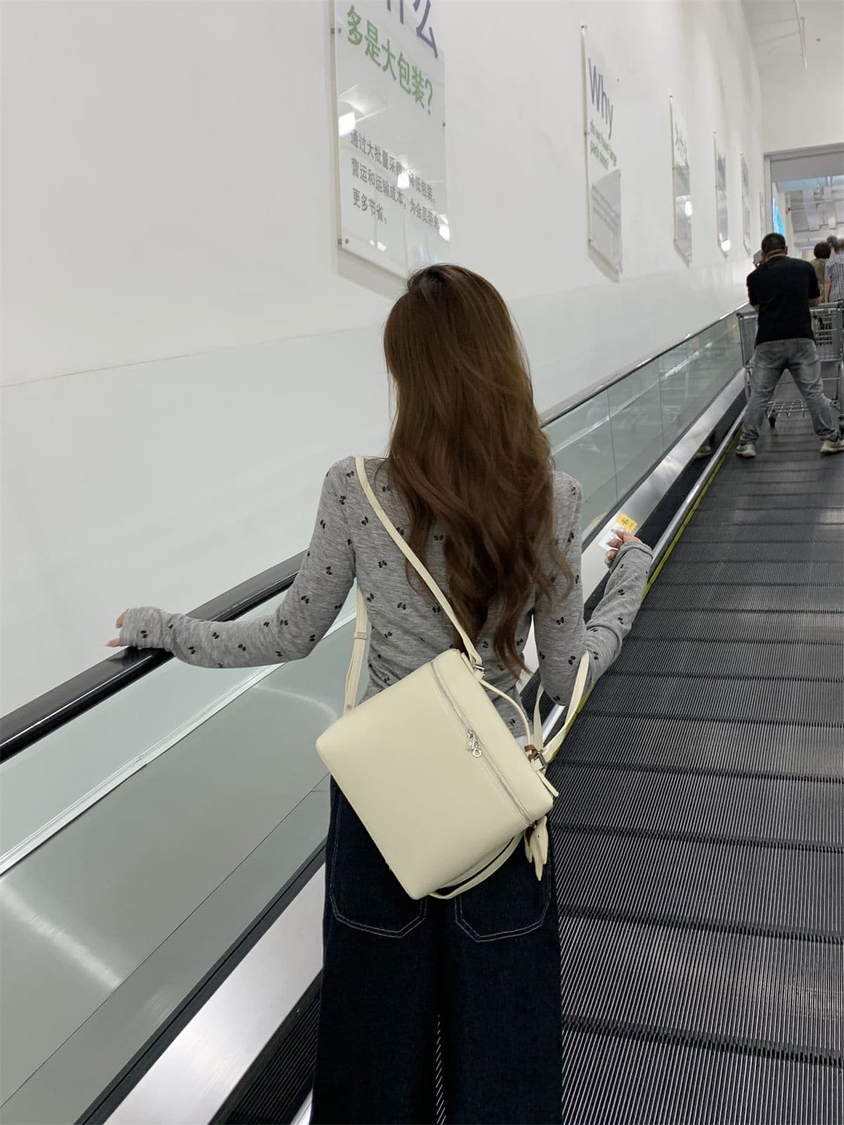 리브 De 플러시 270 그램 회색 비스듬한 어깨 모피 칼라 긴팔 티셔츠 여성 가을 겨울 순수한 욕망 오프숄더 기본 셔츠 맨위 상세 이미지 5