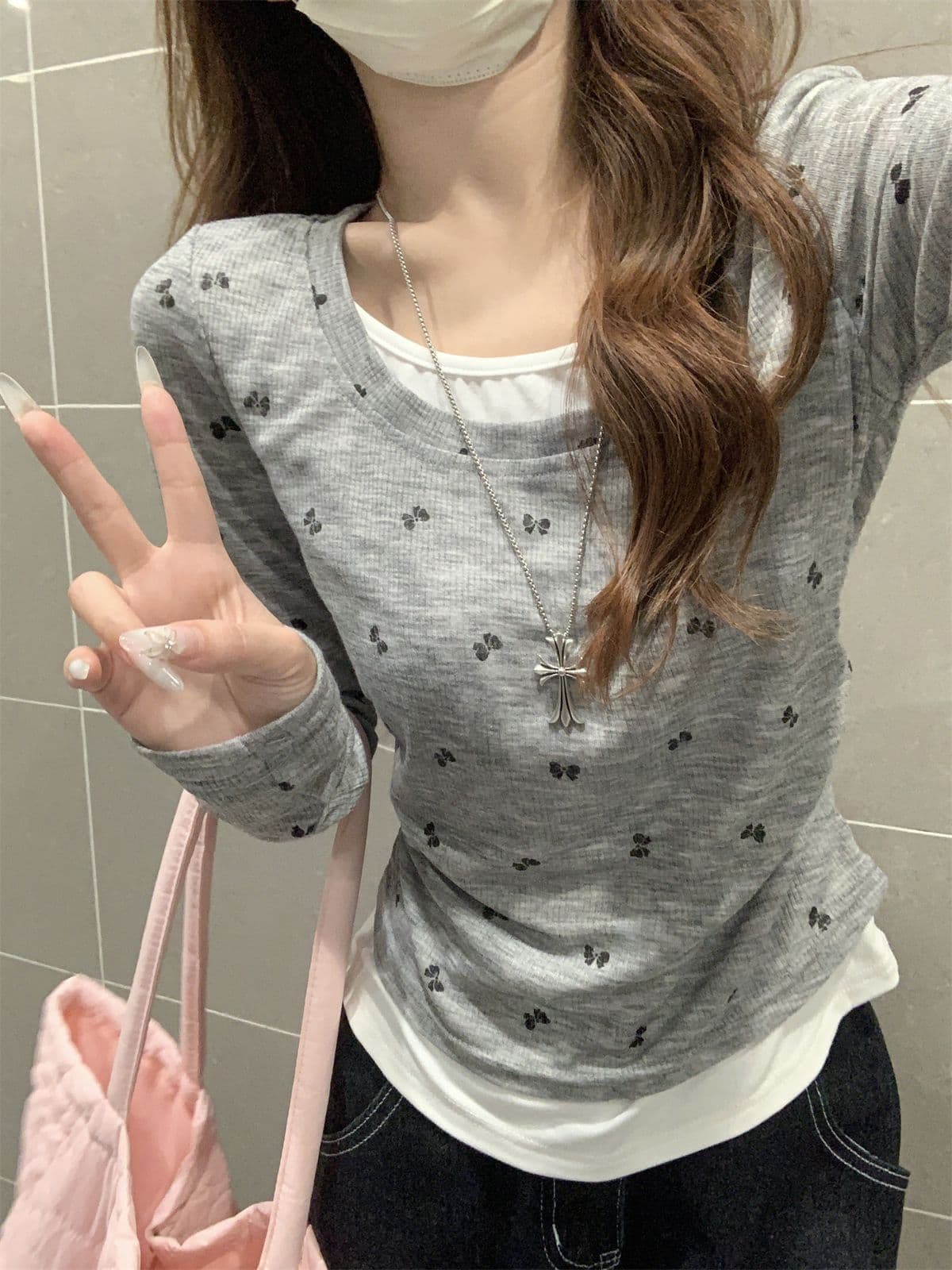 리브 De 플러시 270 그램 회색 비스듬한 어깨 모피 칼라 긴팔 티셔츠 여성 가을 겨울 순수한 욕망 오프숄더 기본 셔츠 맨위 상세 이미지 14