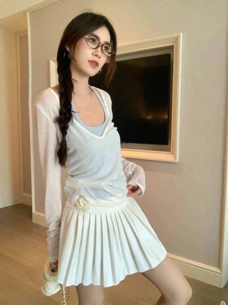 주간 실크 리브 박하 녹색 얇은 스타일 스택 착용 V넥 자외선 차단 긴팔 티셔츠 여성 여름 슬림해 보이는 긍정적 인 어깨 단색 맨위 상세 이미지 32