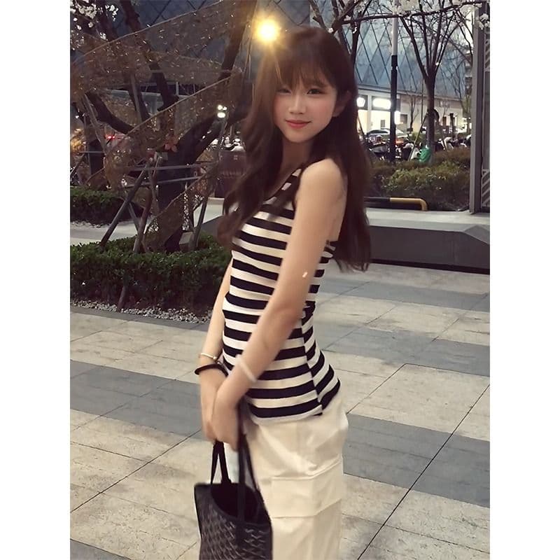원본 것 핫걸 스트라이프 행침 목 캐미솔 여름 외출용 백리스 u 칼라 중간 길이 맨위 상세 이미지 5