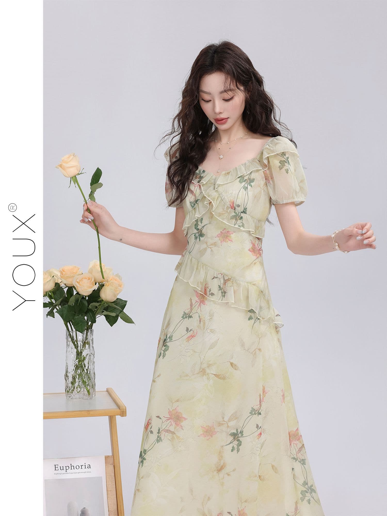 다시 레인 숲 속삭임 꽃무늬 여성 드레스 2026 여름 새로운 작은 대중 부드러운 센스 연꽃 잎 레이스 롱 스커트 이미지 2
