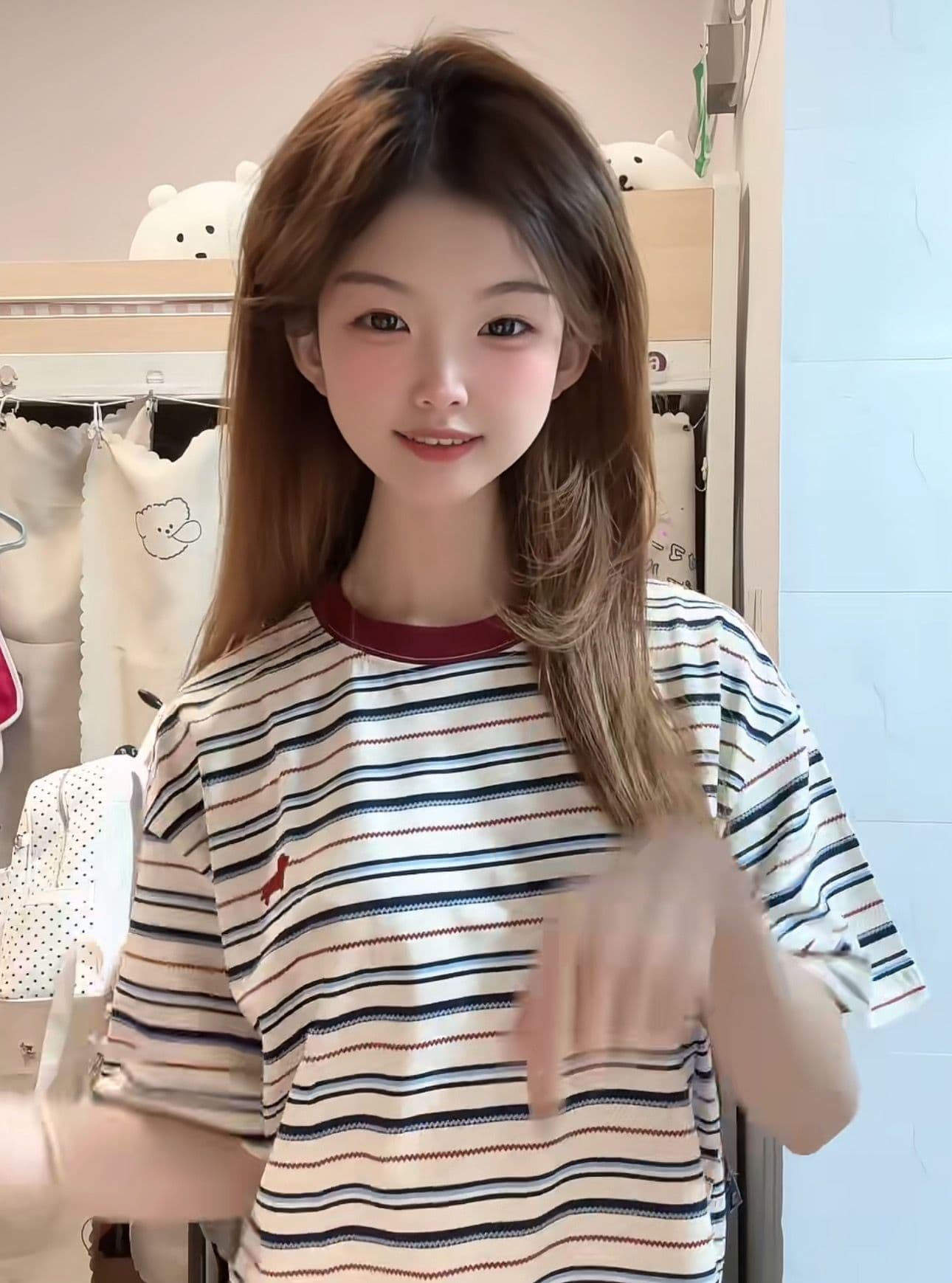 2026 여름 광저우 원본 원단 반팔 티셔츠 여성 이미지 4