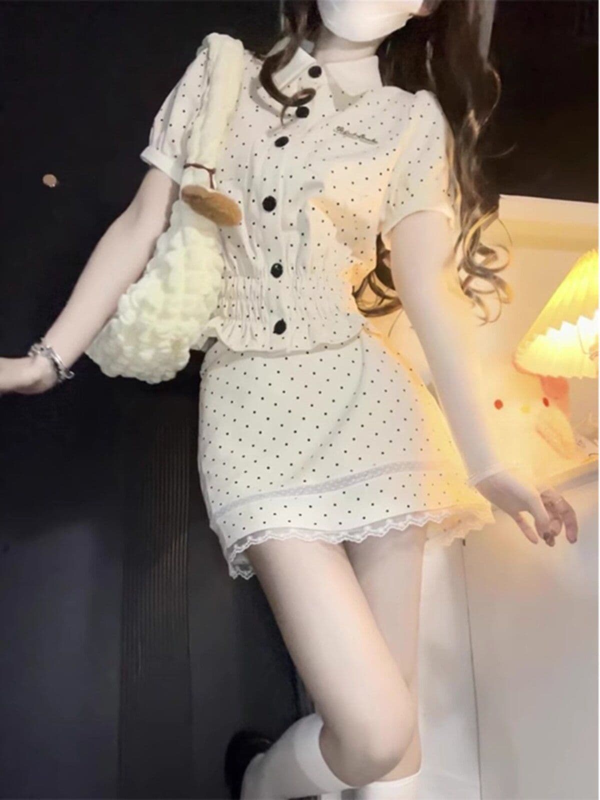 한 부서 학원 스타일 도트 무늬 세트 여성 여름 달콤함 쇼트 스타일 폴로 칼라 인형 셔츠 하이웨이스트 반신 미니 스커트 투피스 세트 이미지 2