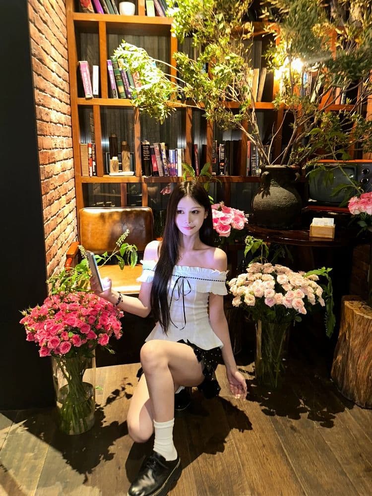 프랑스식 순수한 욕망 달콤함 몸매 가꾸기 오프숄더 맨위 투피스 슈트 여성 디자인 센스 도트 무늬 반신 짧은 치마 여름 이미지 4