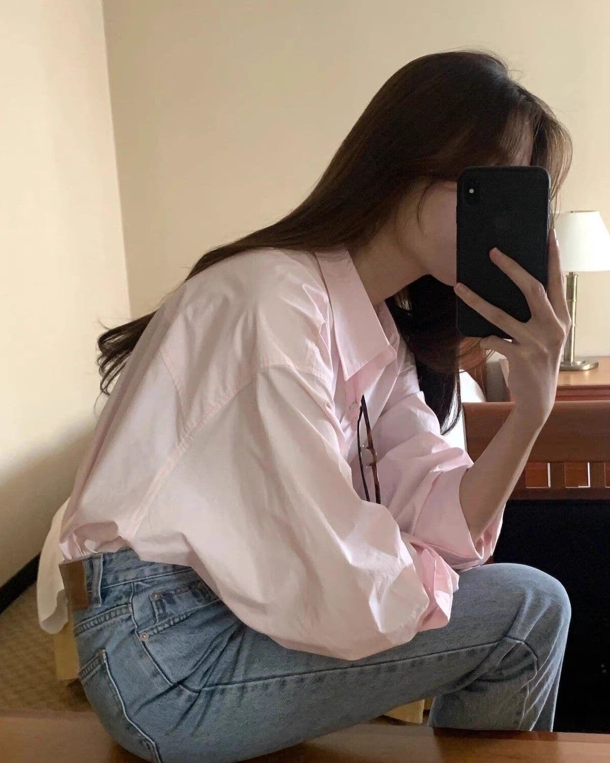 2026 한 부서 품격 디스플레이 화이트 라이트 핑크 여성 셔츠 디자인 센스 작은 대중 패션 연령 감소 폴로 칼라 셔츠 외출용 상세 이미지 5