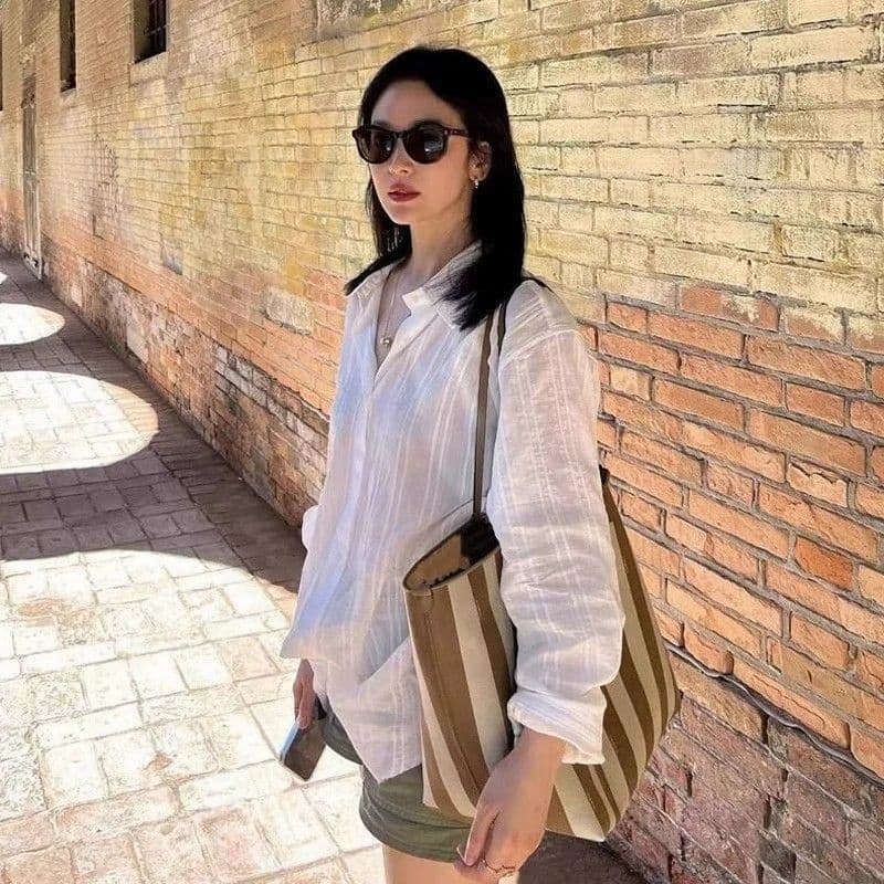 한 부서 고급 센스 화이트 자카드 긴팔 여성 셔츠 봄 여름 오래된 돈 바람 루즈핏 느긋한 자외선 차단 셔츠 ins 이미지 2
