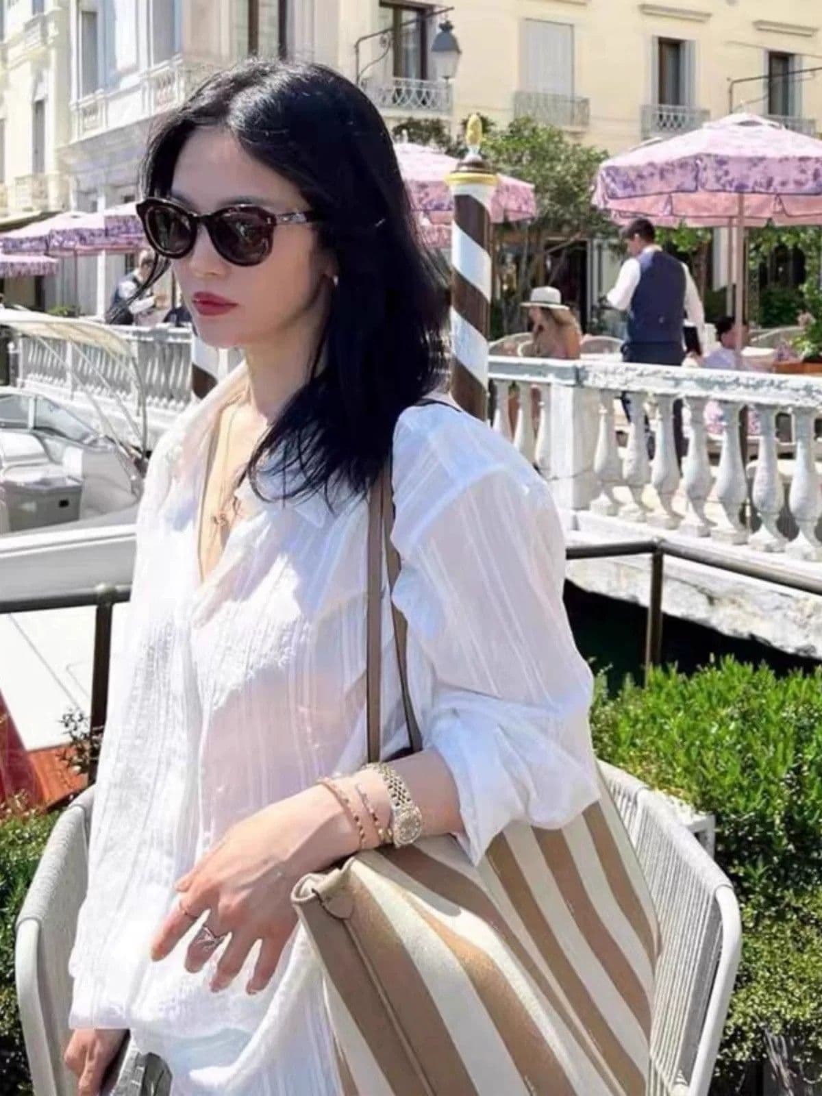 한 부서 고급 센스 화이트 자카드 긴팔 여성 셔츠 봄 여름 오래된 돈 바람 루즈핏 느긋한 자외선 차단 셔츠 ins 이미지 3