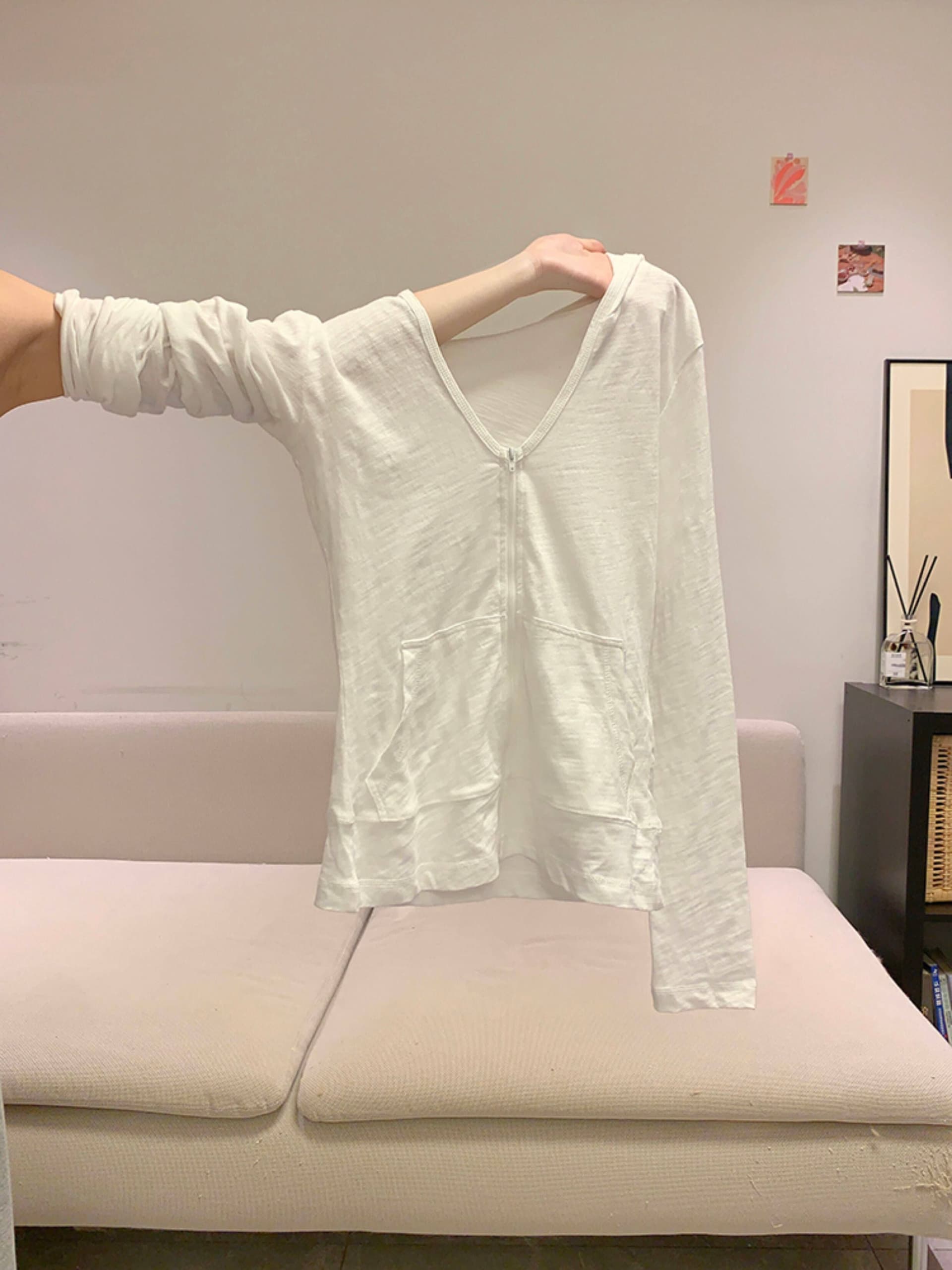 순수한 욕망 바람 miu 부서 화이트 후드 지퍼 자외선 차단 얇은 스타일 재킷 오픈 가디건 여성 봄 2026 긴팔 티셔츠 맨위 상세 이미지 2