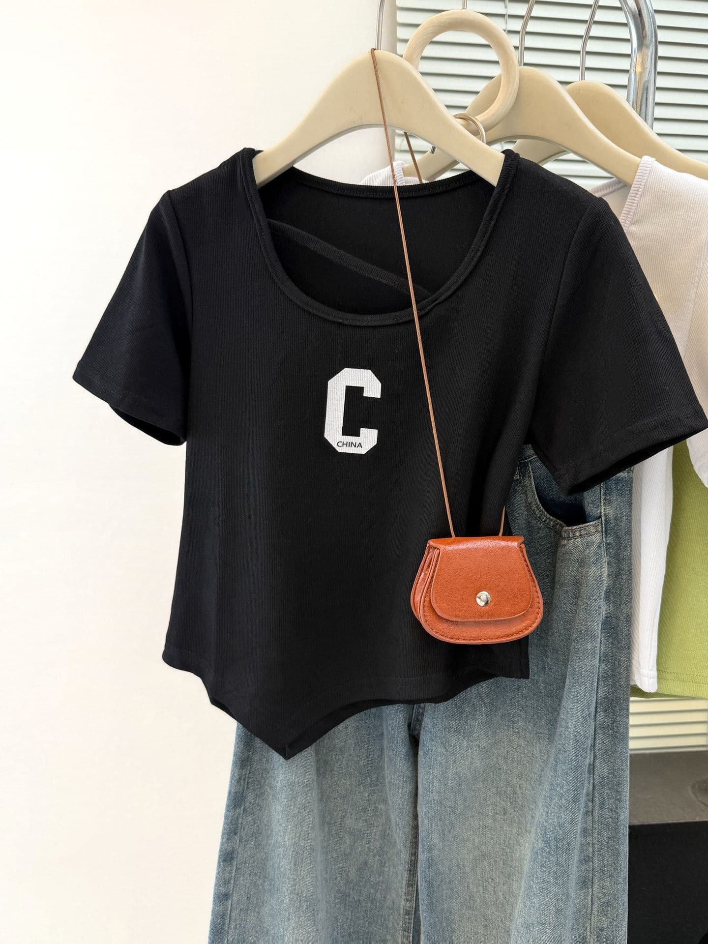 실사 chic 달콤한 매운맛 알파벳 프린트 반팔 티셔츠 여성 여름 몸매 가꾸기 한국 스타일 기본 셔츠 짧은 반쪽 소매 맨위 상세 이미지 13
