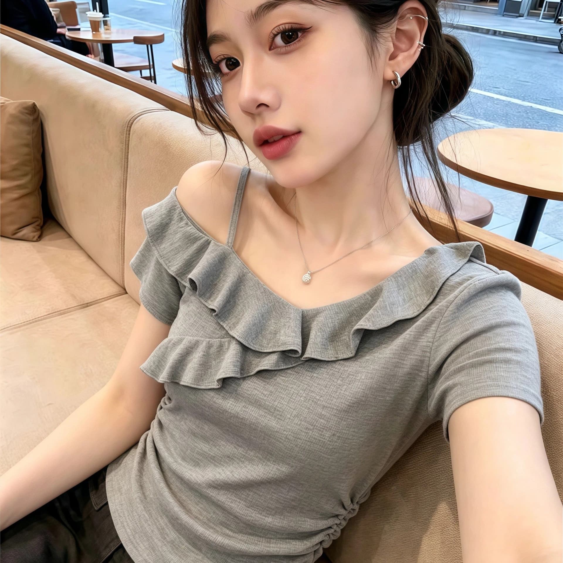 260 그램 사람들 면 회색 고급 센스 프릴 비스듬한 어깨 반팔 티셔츠 여성 여름 핫걸 오프숄더 아름다운 맨위 이미지 3