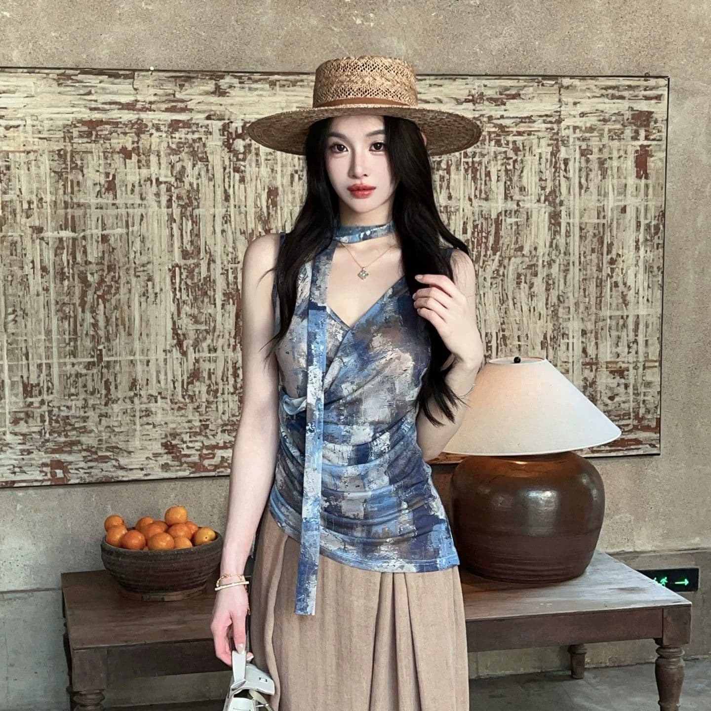 한국 스타일 헤일로 염색 프린트 V넥 민소매 캐미솔 여름 허리 수축 디자인 센스 작은 대중 주름 리본 맨위