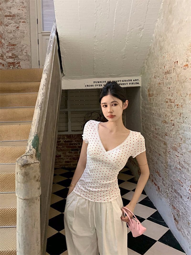 원본 3 색 핫걸 바람 레이스 조각 V넥 반팔 티셔츠 여성 여름 레트로 레오파드 무늬 몸매 가꾸기 맨위 상세 이미지 10
